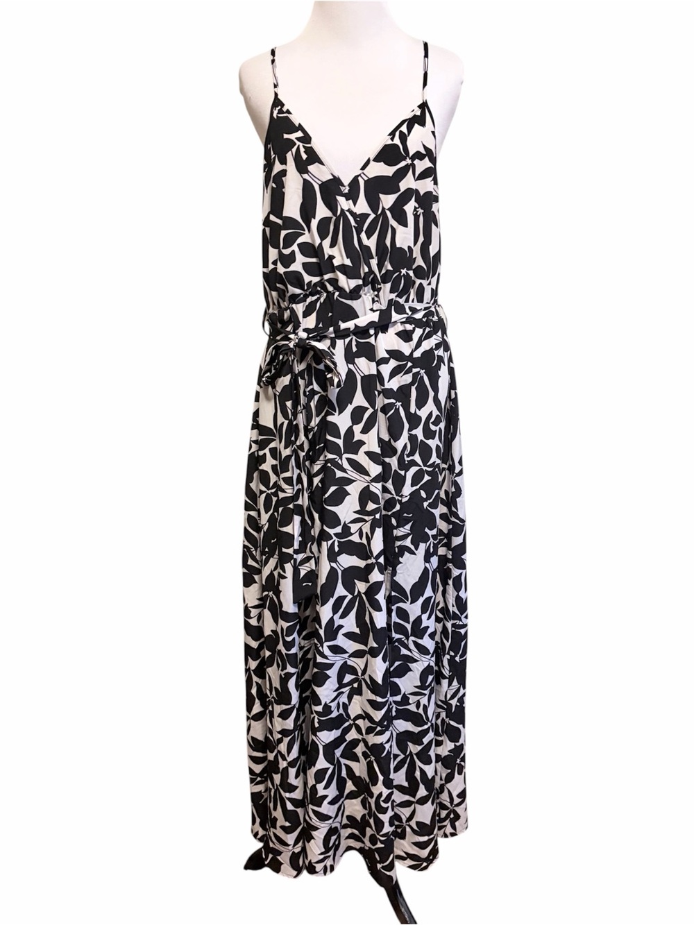 5/$30 🎈 Shein 1XL leaf print wrap top maxi dress